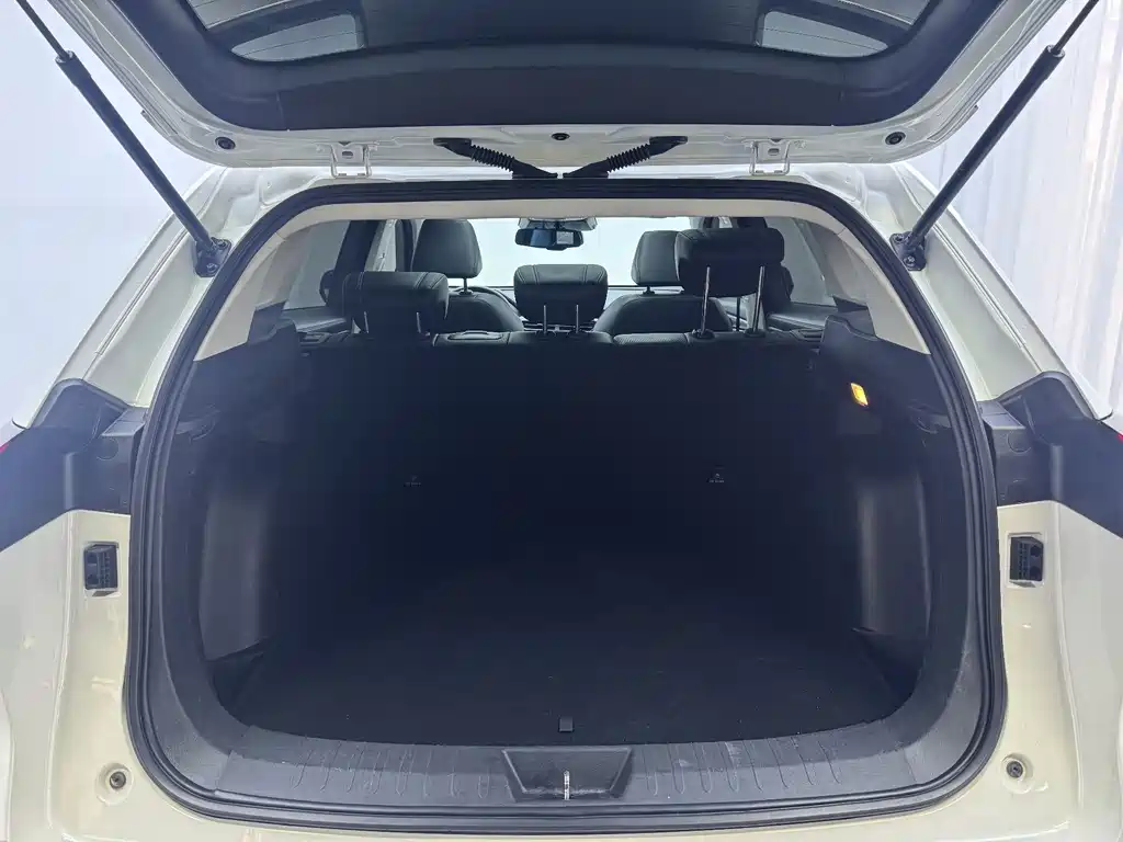 Haval H6 2021 — фото 10