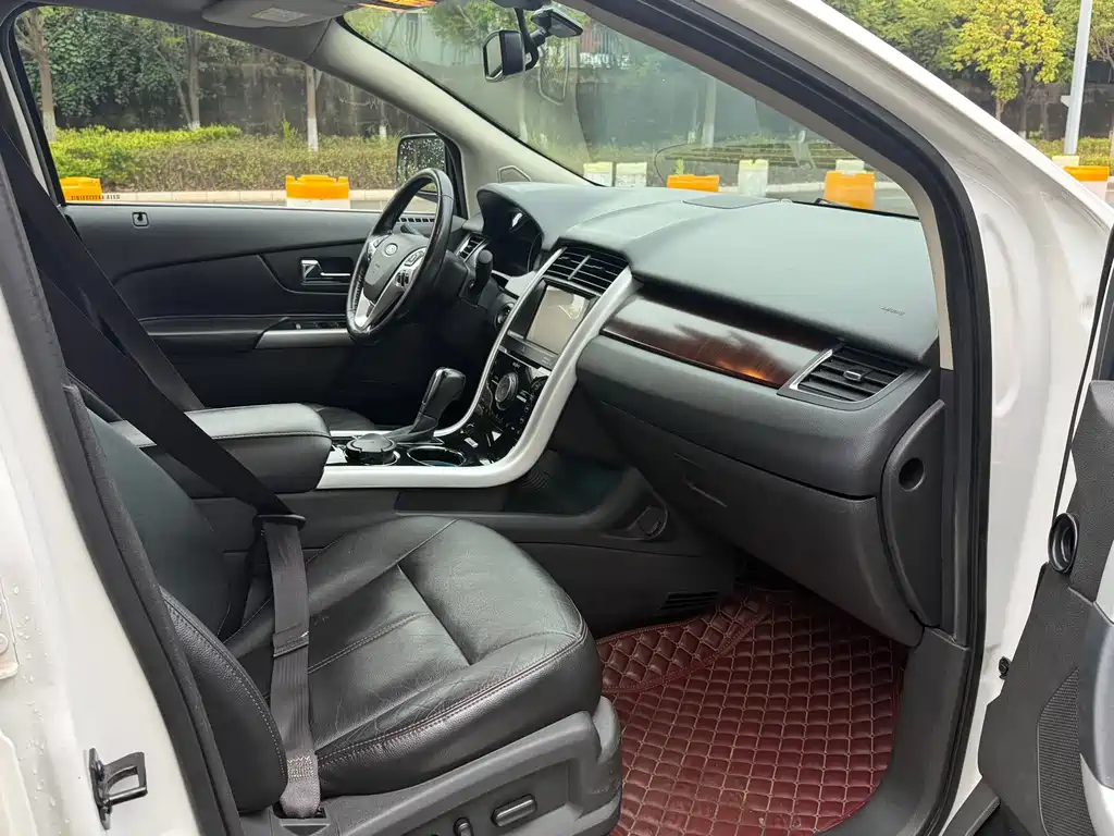 Ford Edge 2015 — фото 8