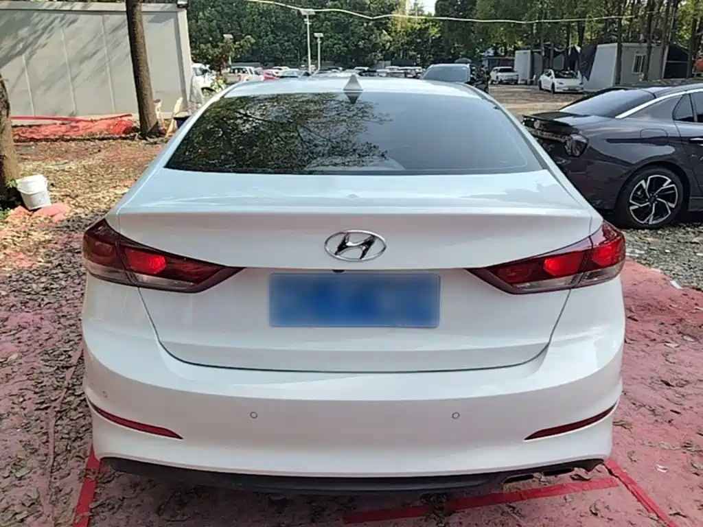 Hyundai Celesta 2018 — фото 6
