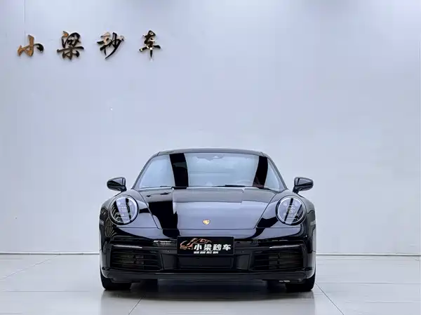 Porsche 911 2021