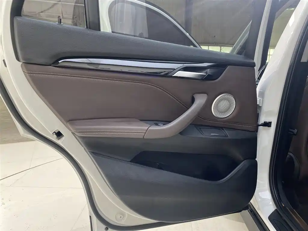 BMW X1 2021 — фото 17