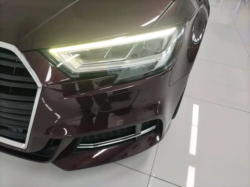 Audi A3 2019 — фото 24