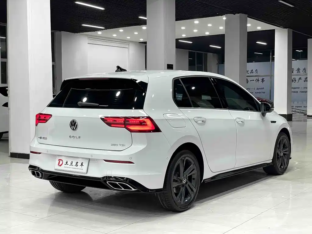 Volkswagen Golf 2022