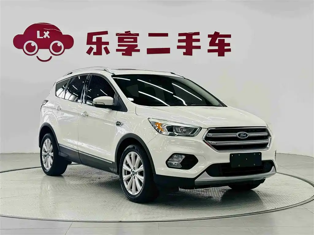 Ford Kuga 2017 — фото 7