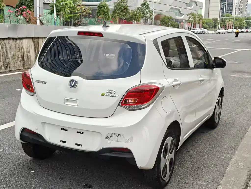 Changan Benben E-Star 2022 — фото 11