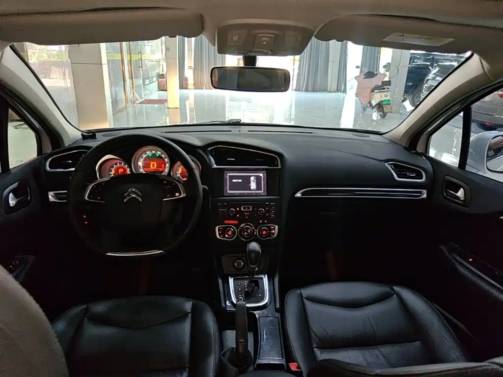 Citroën C4L 2014 — фото 10