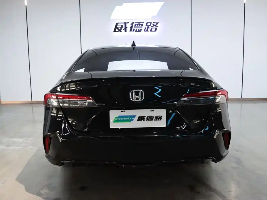 Honda Inspire 2024 — фото 6