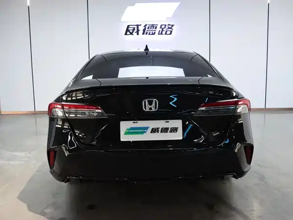 Honda Inspire 2024