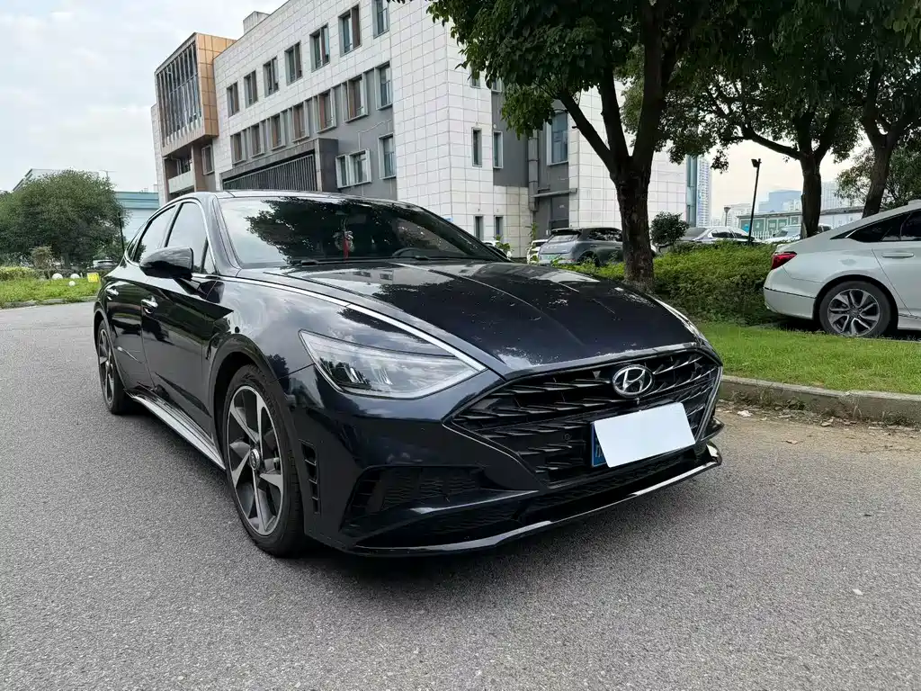 Hyundai Sonata 2020 — фото 3