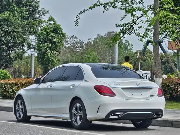 Mercedes-Benz C-Class 2021