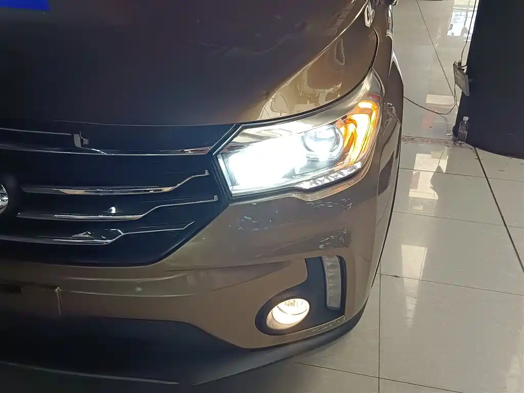 GAC Motor Trumpchi GS4 2015 — фото 24