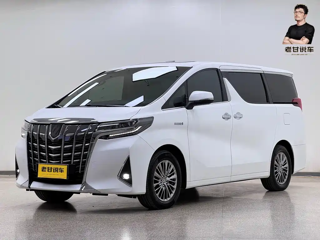 Toyota Alphard 2022 — фото 1