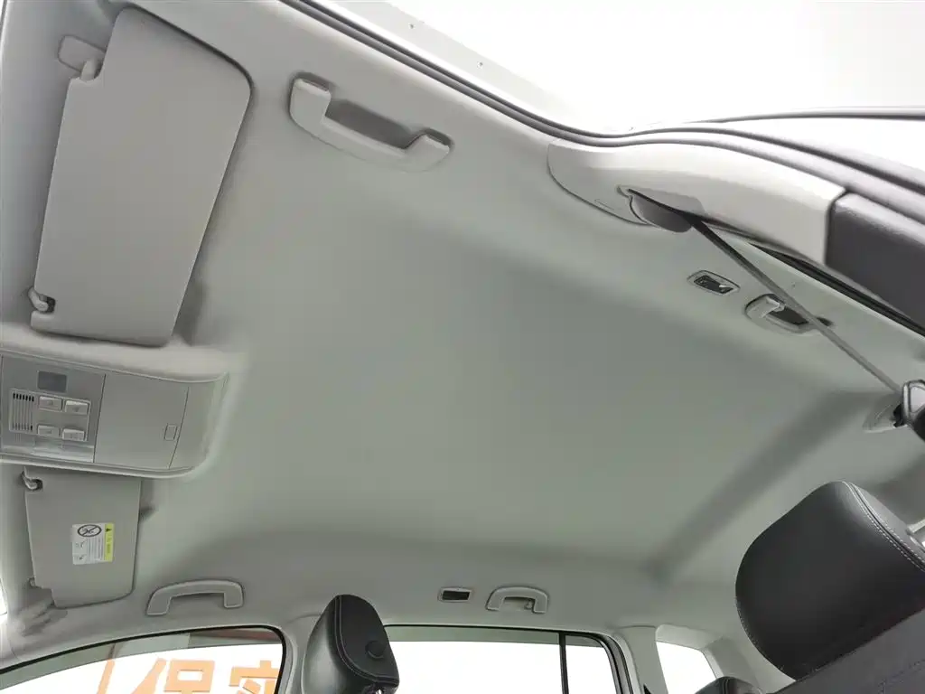 Volkswagen Touran 2016 — фото 14