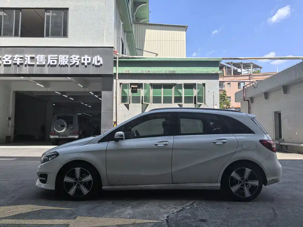 Mercedes-Benz B-Class 2018