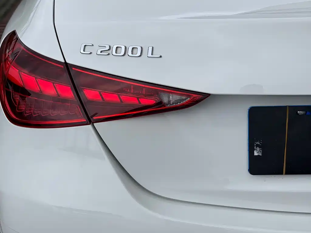 Mercedes-Benz C-Class 2022 — фото 15