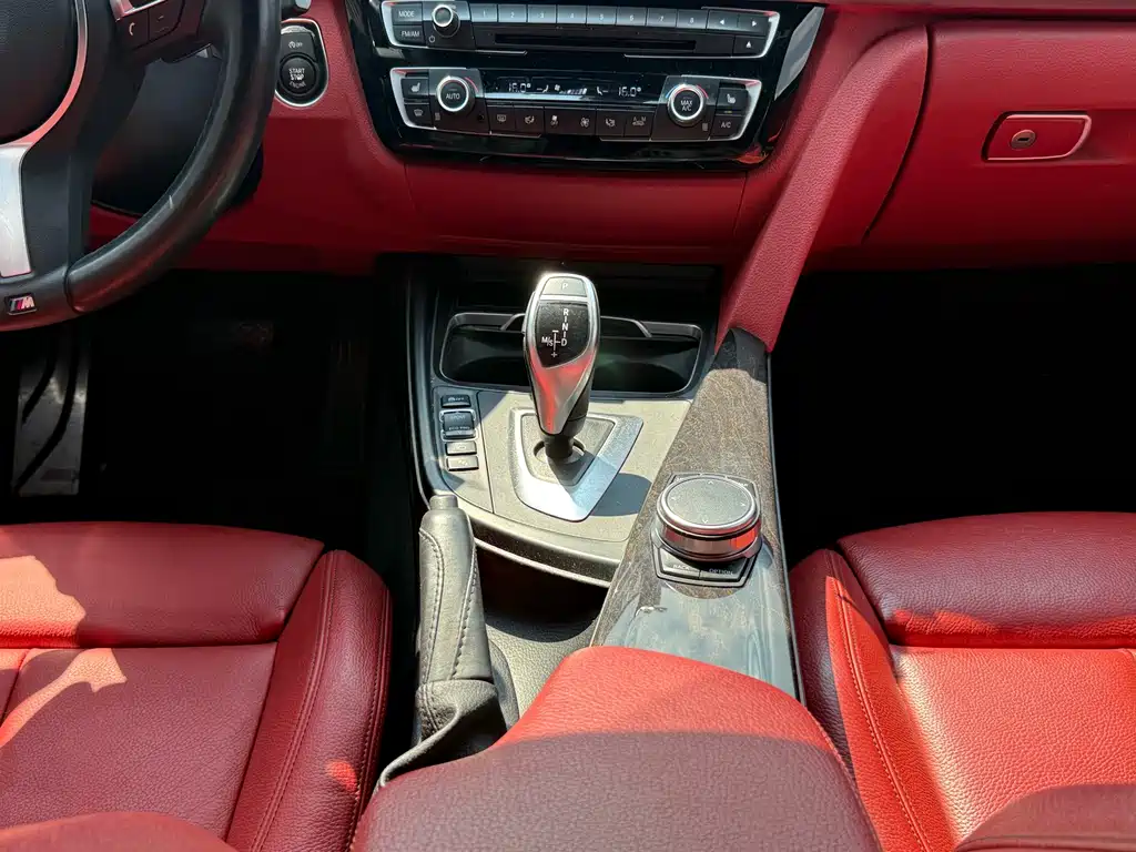 BMW 4 Series 2018 — фото 12