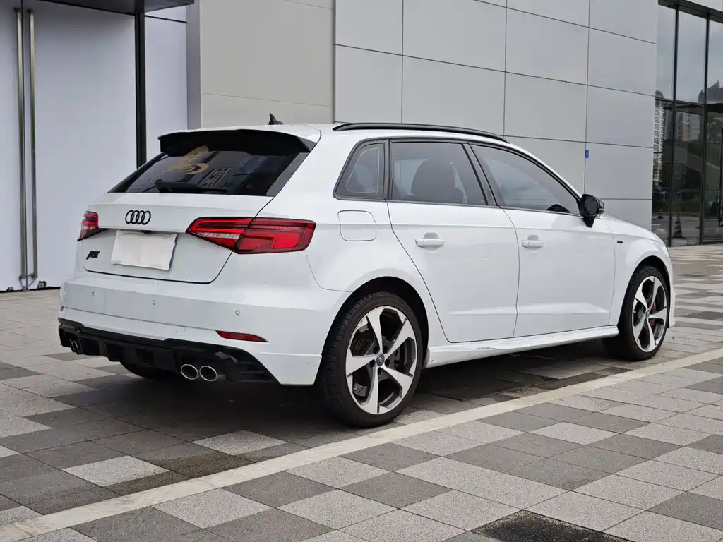 Audi A3 2017 — фото 3