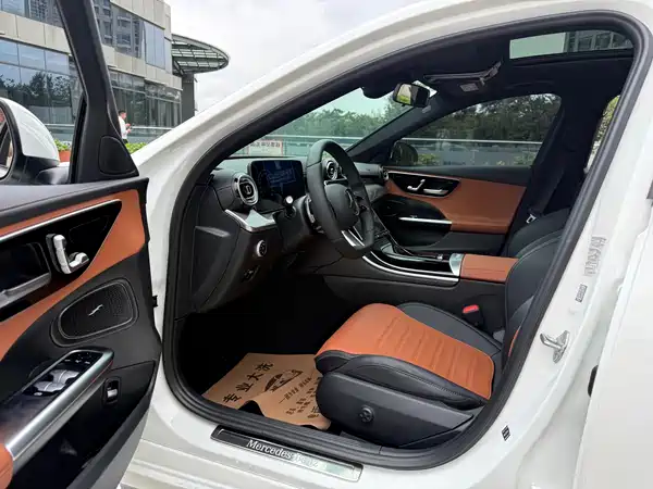 Mercedes-Benz C-Class 2022