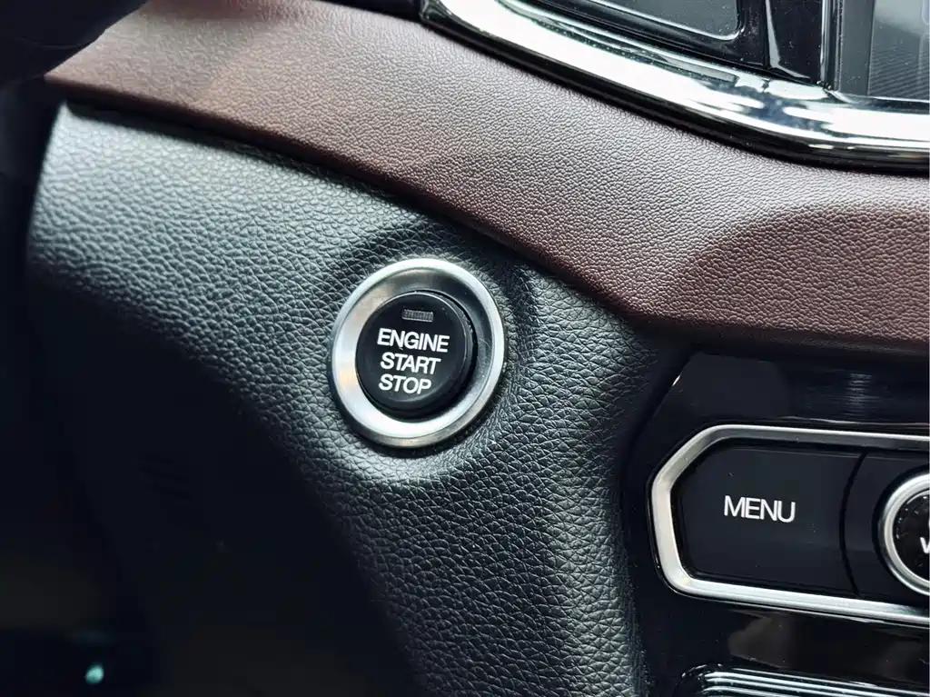 GAC Trumpchi GS8 2018 — фото 21