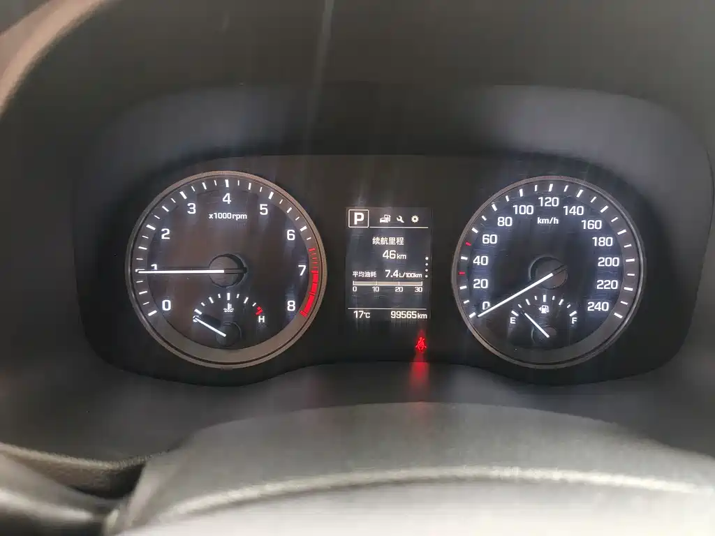 Hyundai Tucson 2015 — фото 12