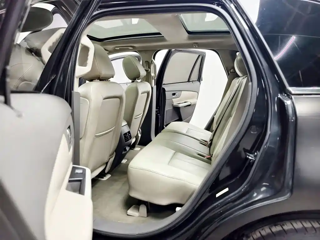 Ford Edge 2013 — фото 13