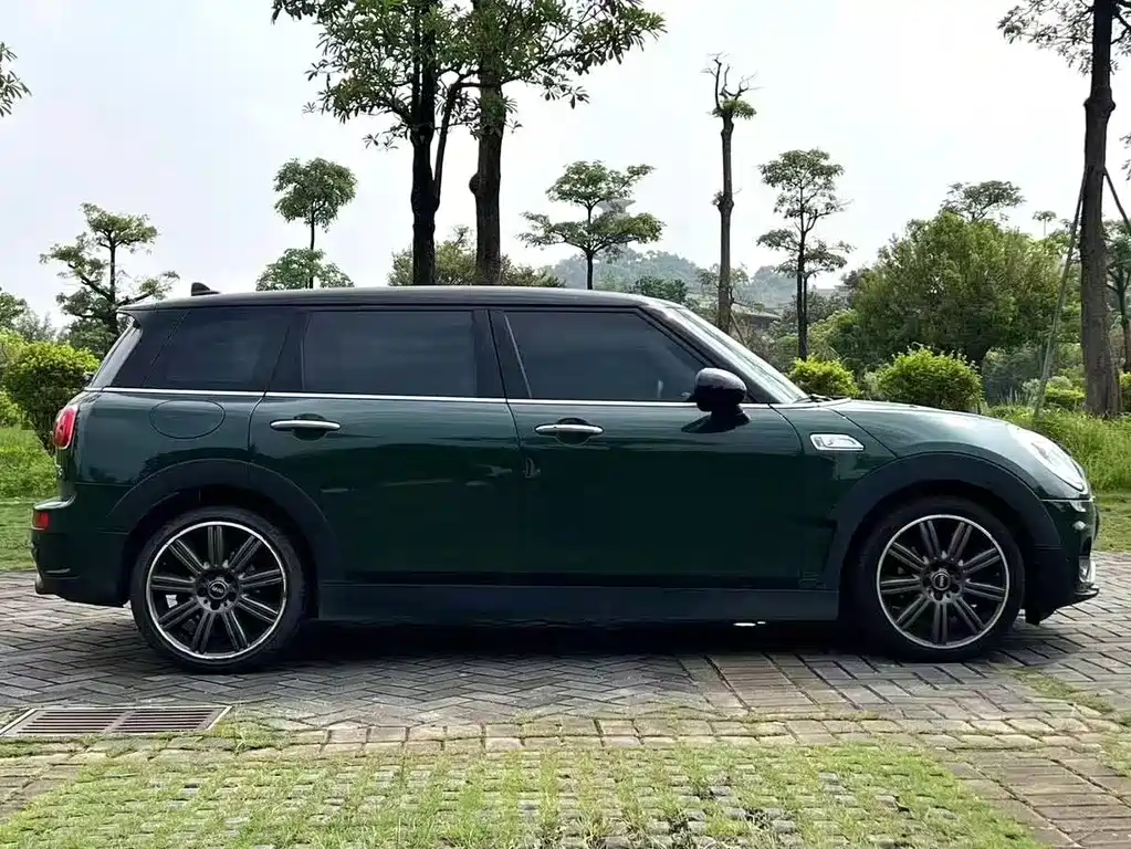 MINI Clubman 2018 — фото 4