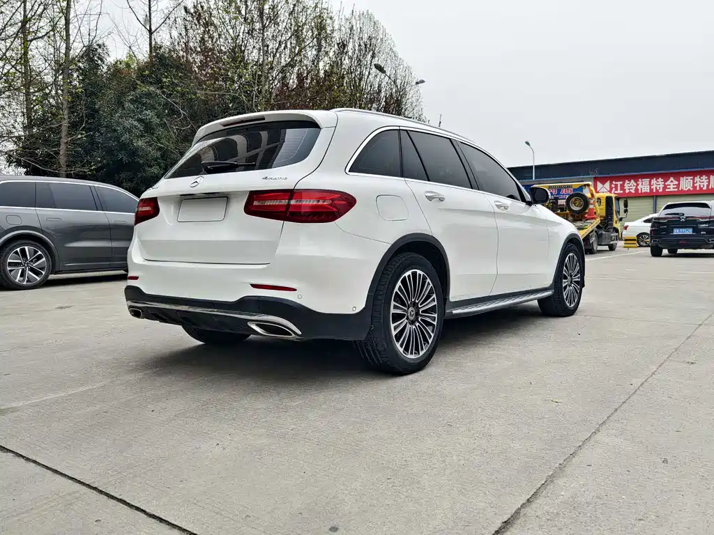 Mercedes-Benz GLC 2018 — фото 7
