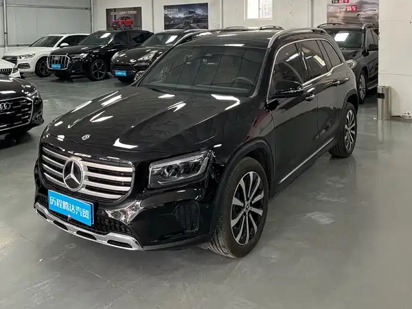 Mercedes-Benz GLB 2026