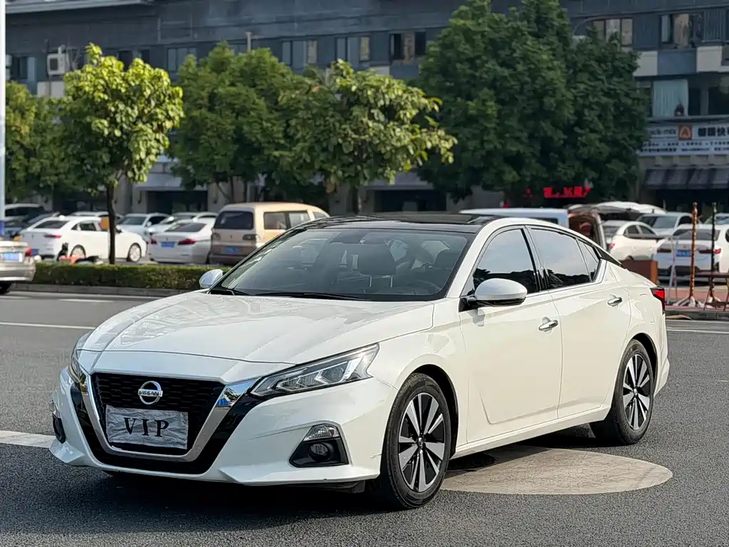 Nissan Teana 2019 — фото 1