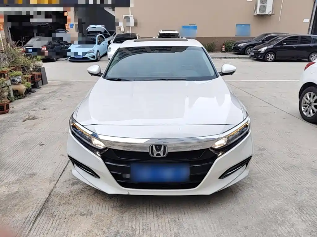 Honda Accord 2020 — фото 3