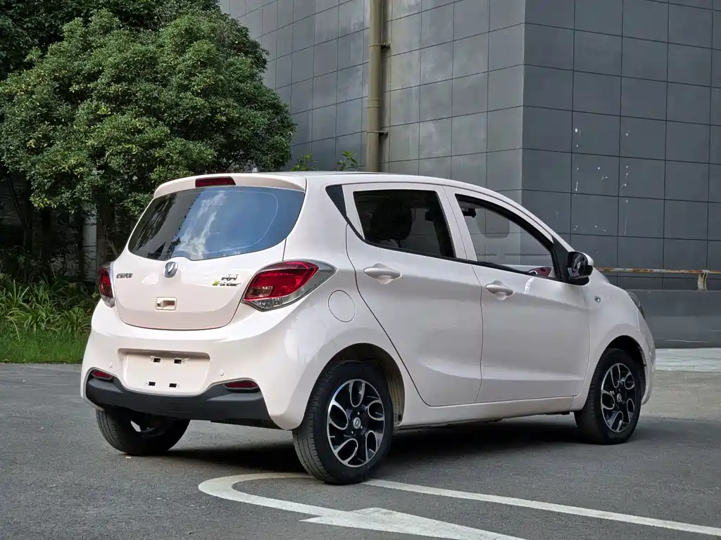 Changan Benben E-Star 2022 — фото 5