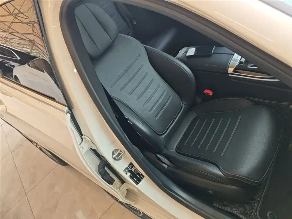 Mercedes-Benz C-Class 2022 — фото 25