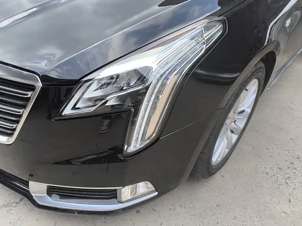Cadillac XTS 2018 — фото 24