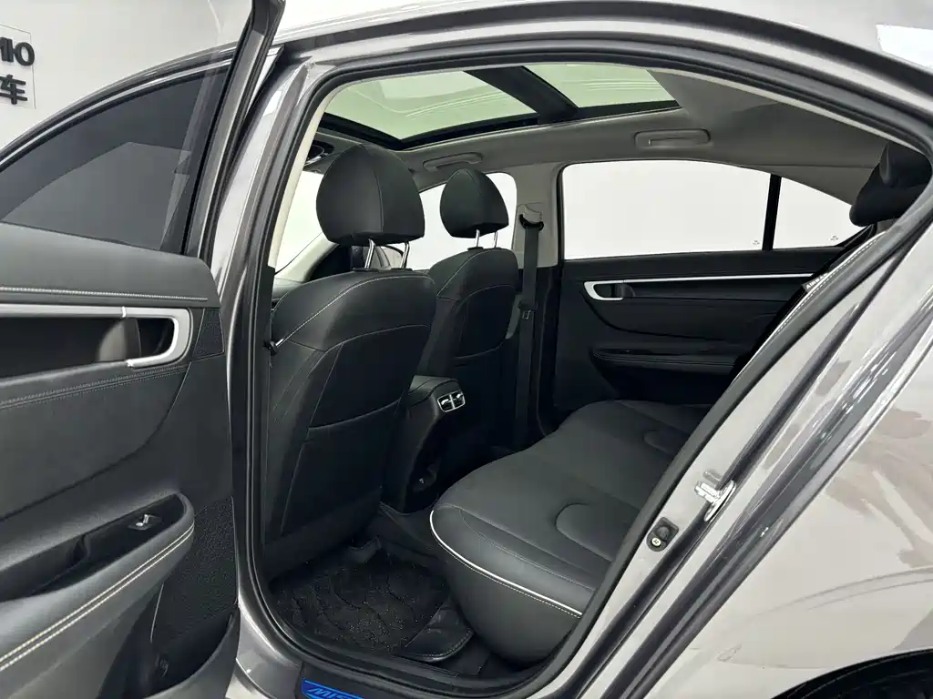 Hyundai Mistra 2021 — фото 8