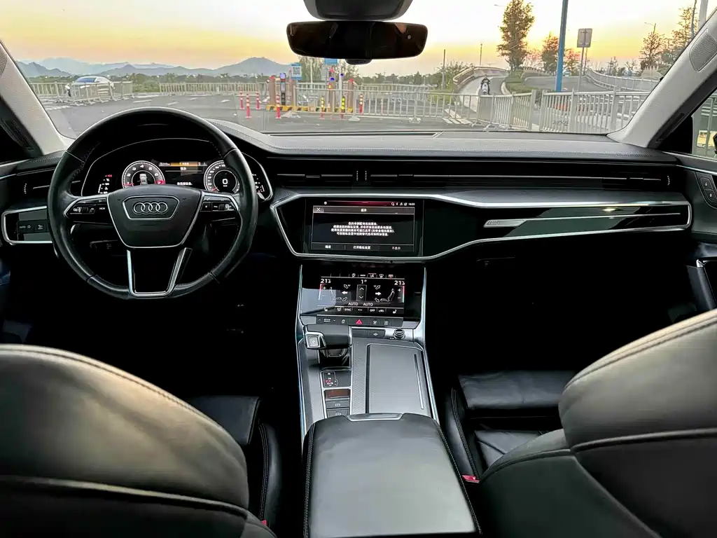 Audi A7 2021 — фото 6