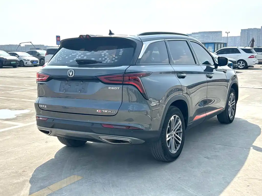 Changan CS75 PLUS 2021 — фото 4