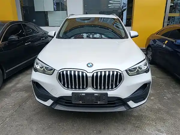 BMW X1 2021