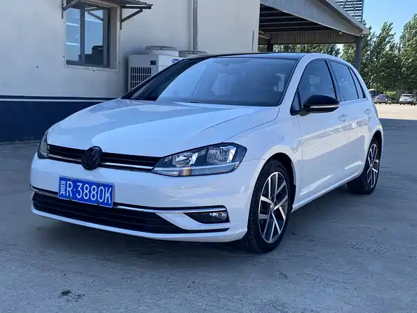 Volkswagen Golf 2020