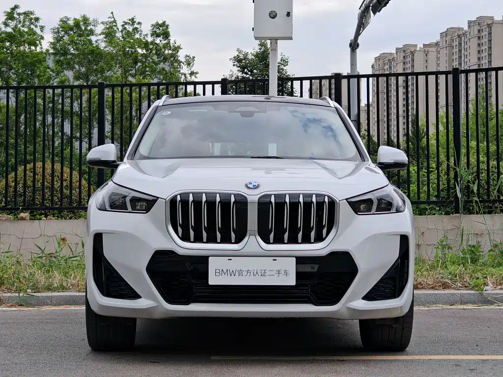 BMW X1 2025 — фото 3