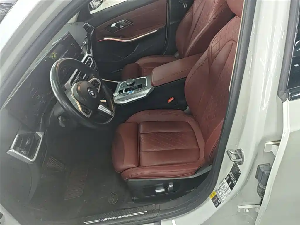 BMW i3 2023 — фото 15