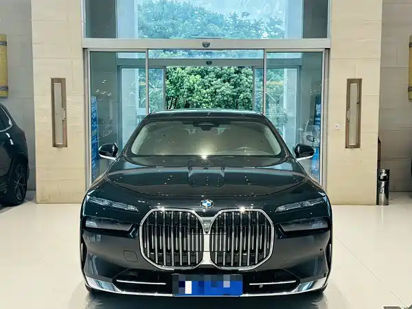 BMW 7 Series 2023