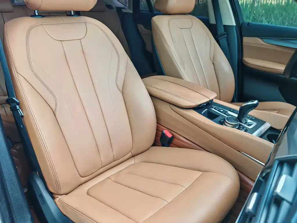 BMW X6 2015 — фото 20