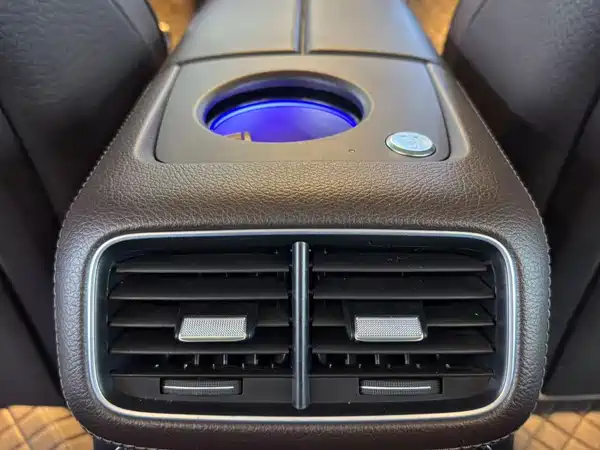 Mercedes-Benz GLS 2021
