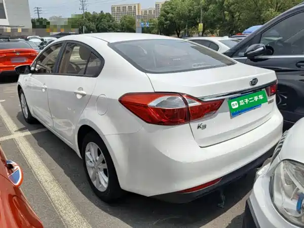 Kia K3 2016