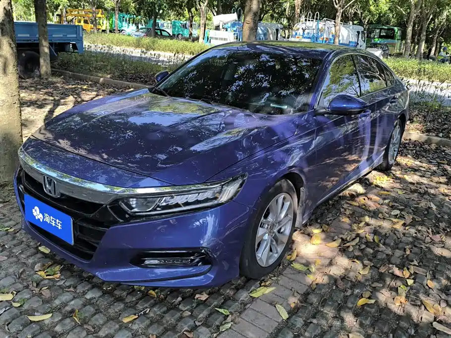 Honda Accord 2018 — фото 1