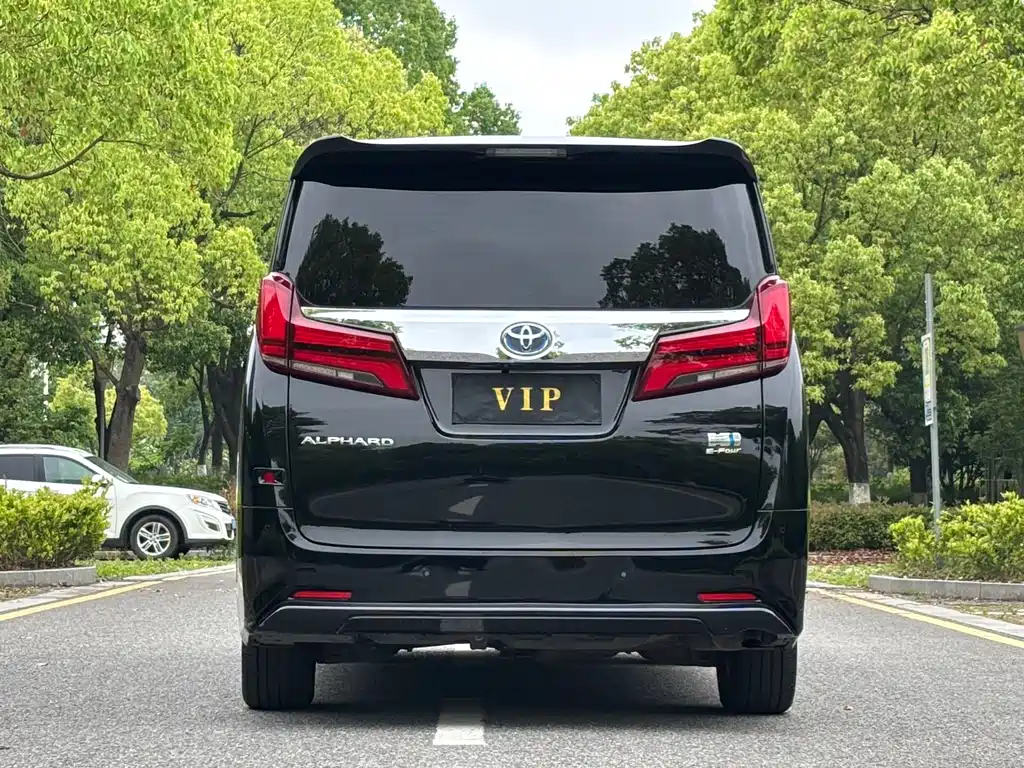 Toyota Alphard 2020 — фото 5