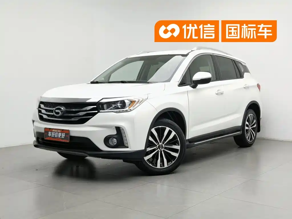 GAC Trumpchi GS4 2015 — фото 1