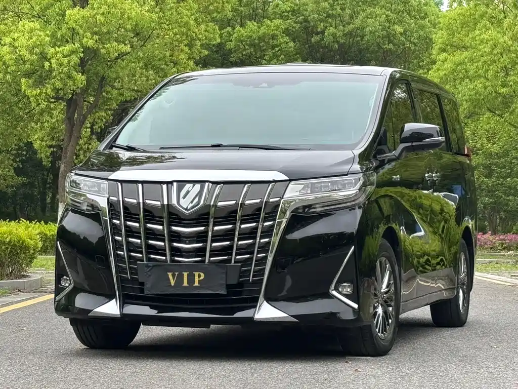 Toyota Alphard 2020 — фото 1