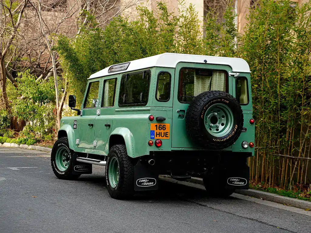 Land Rover Defender 2013 — фото 7