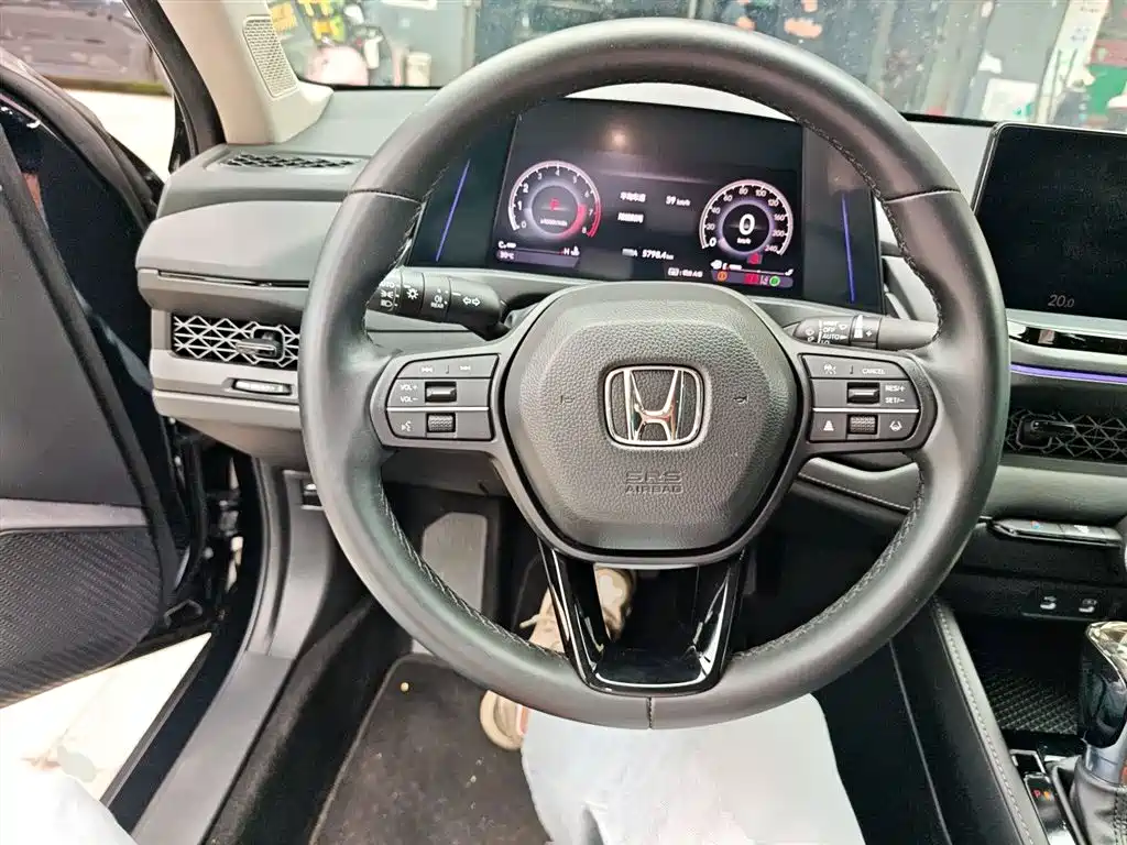 Honda Accord 2024 — фото 7